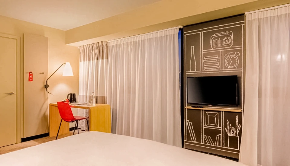 هتل آیبیس استادیوم تفلیس